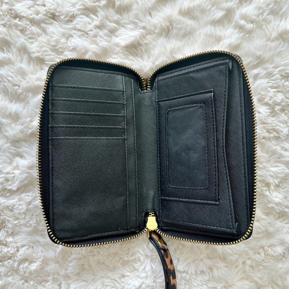 The Wallet - Leopard - Fawn Design - Picture 4 of 4